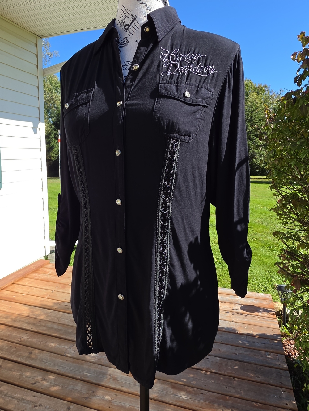 Harley-Davidson Women's Black Embroidered & Printed Wings Button-Up Shirt